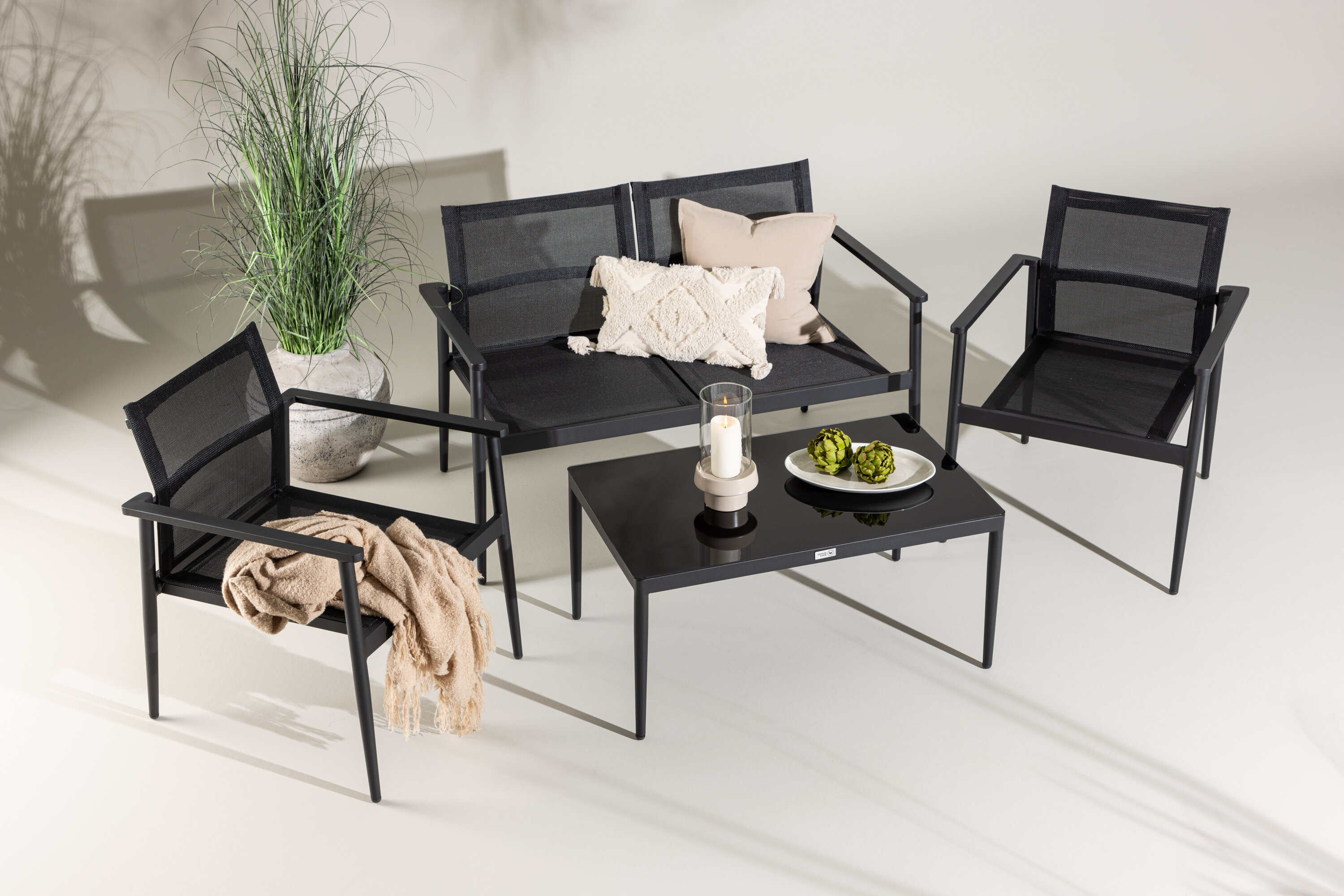 Break Sofa Set