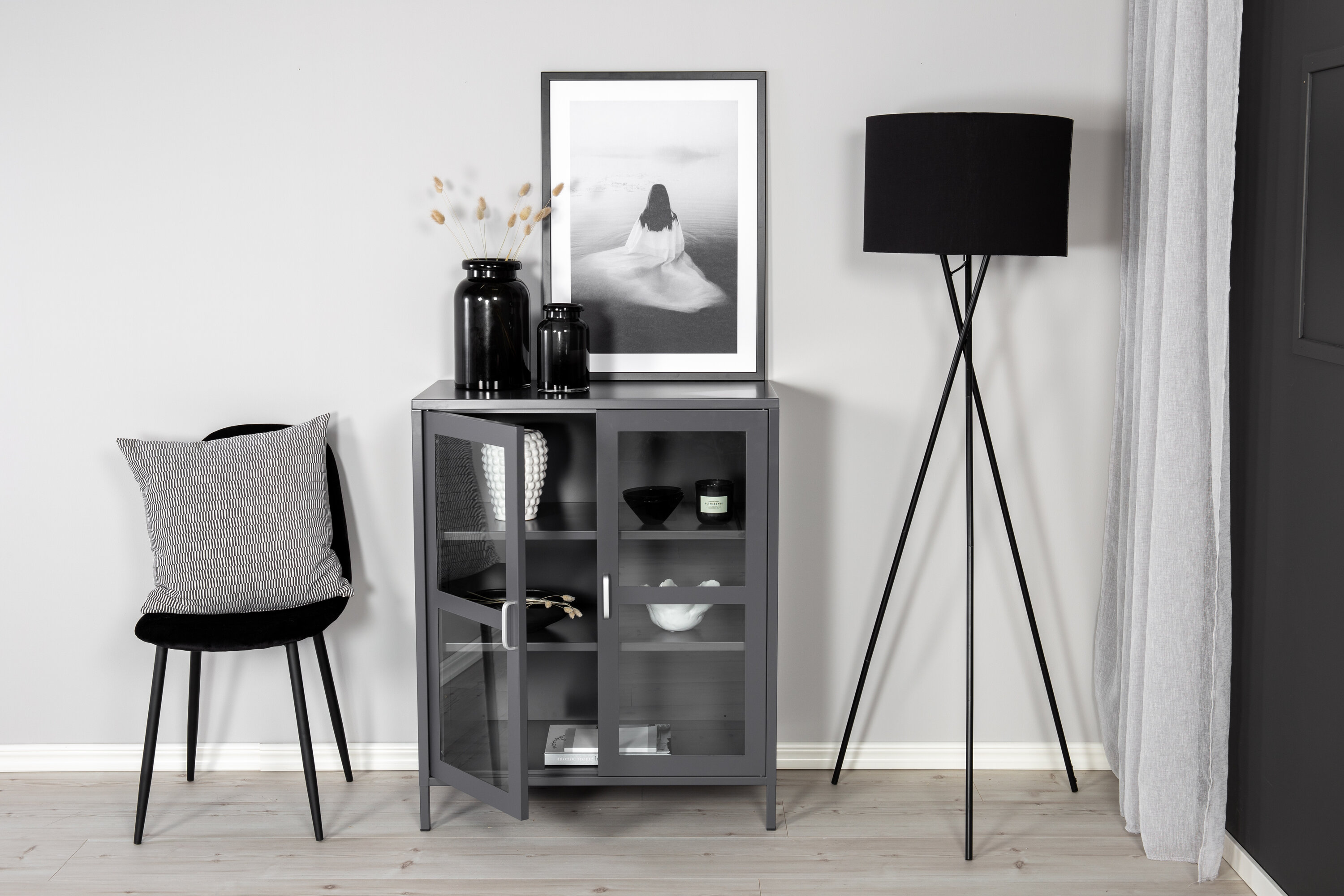 Acero Cabinet