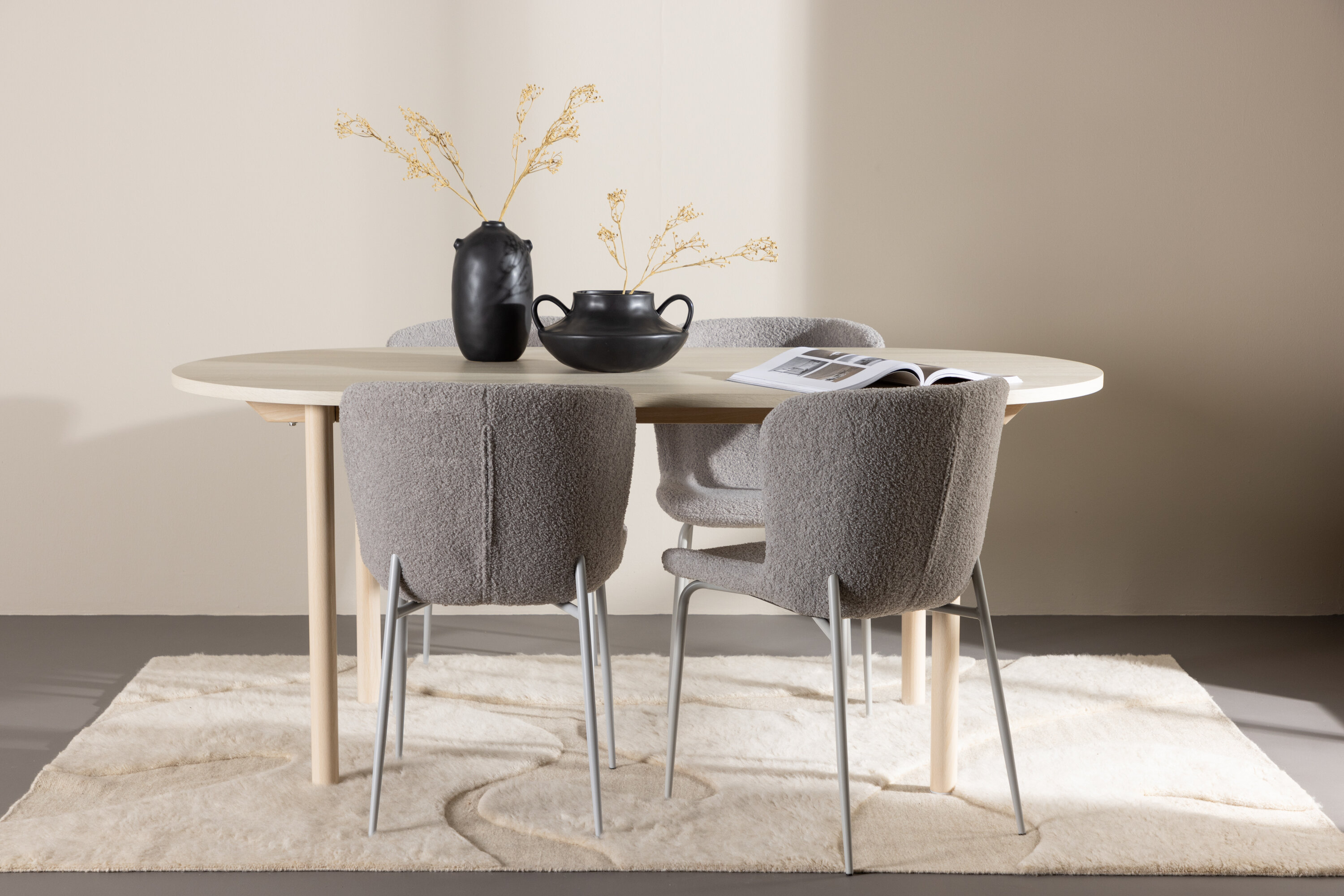Andy eettafel met Modesto eetkamerstoel