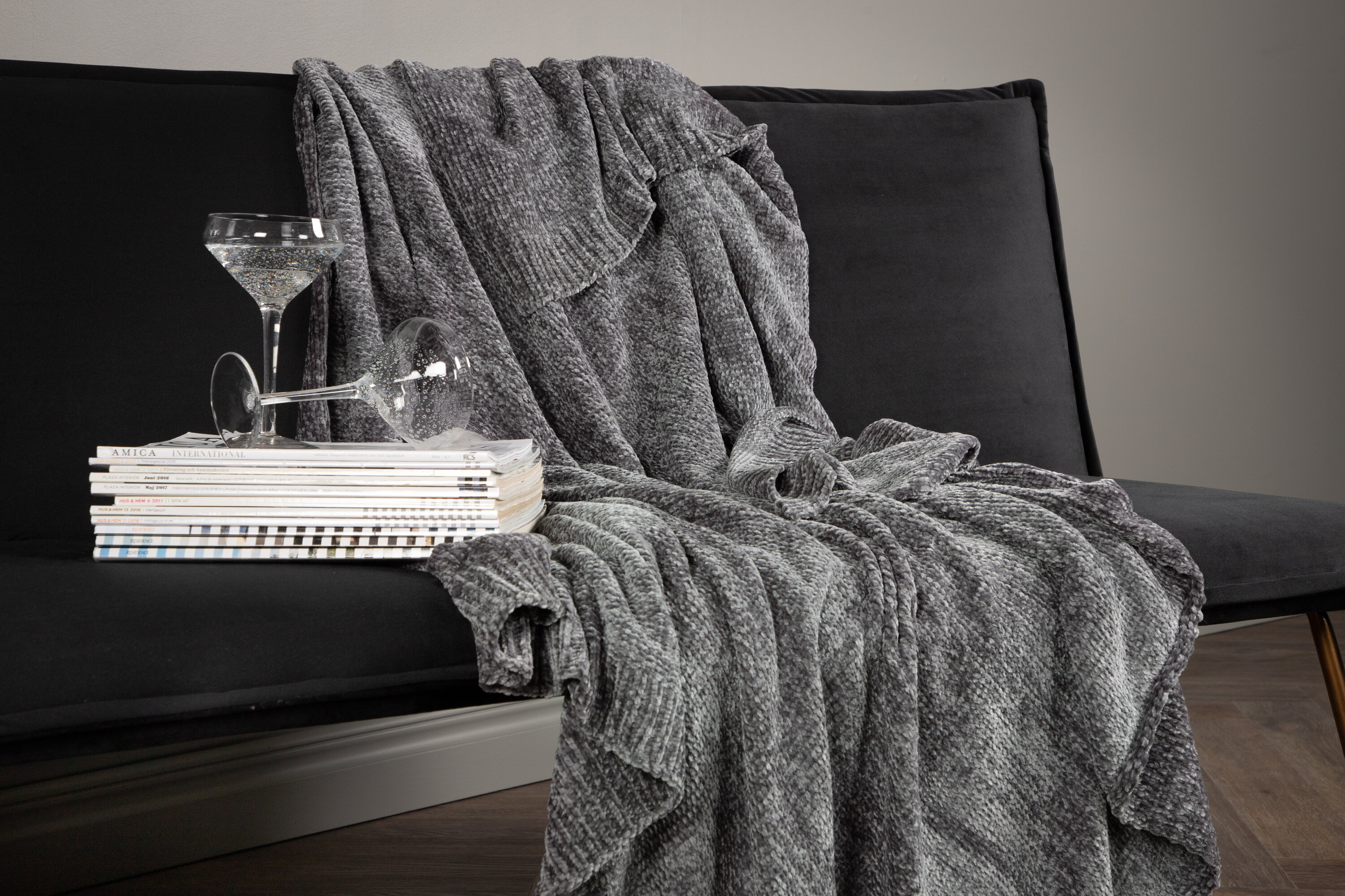 Ally Throw Ally Throw