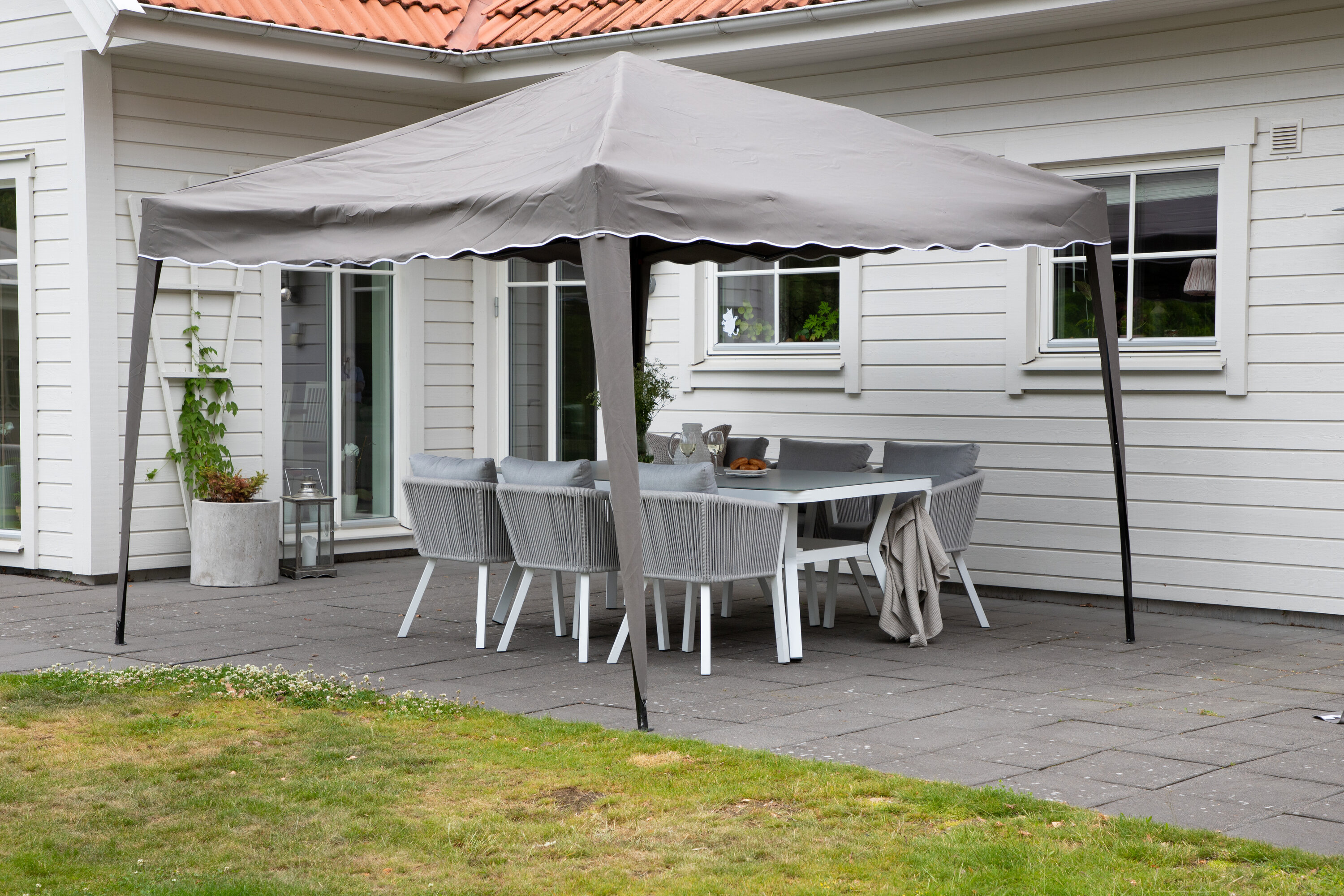 Easy Up Outdoor Shade