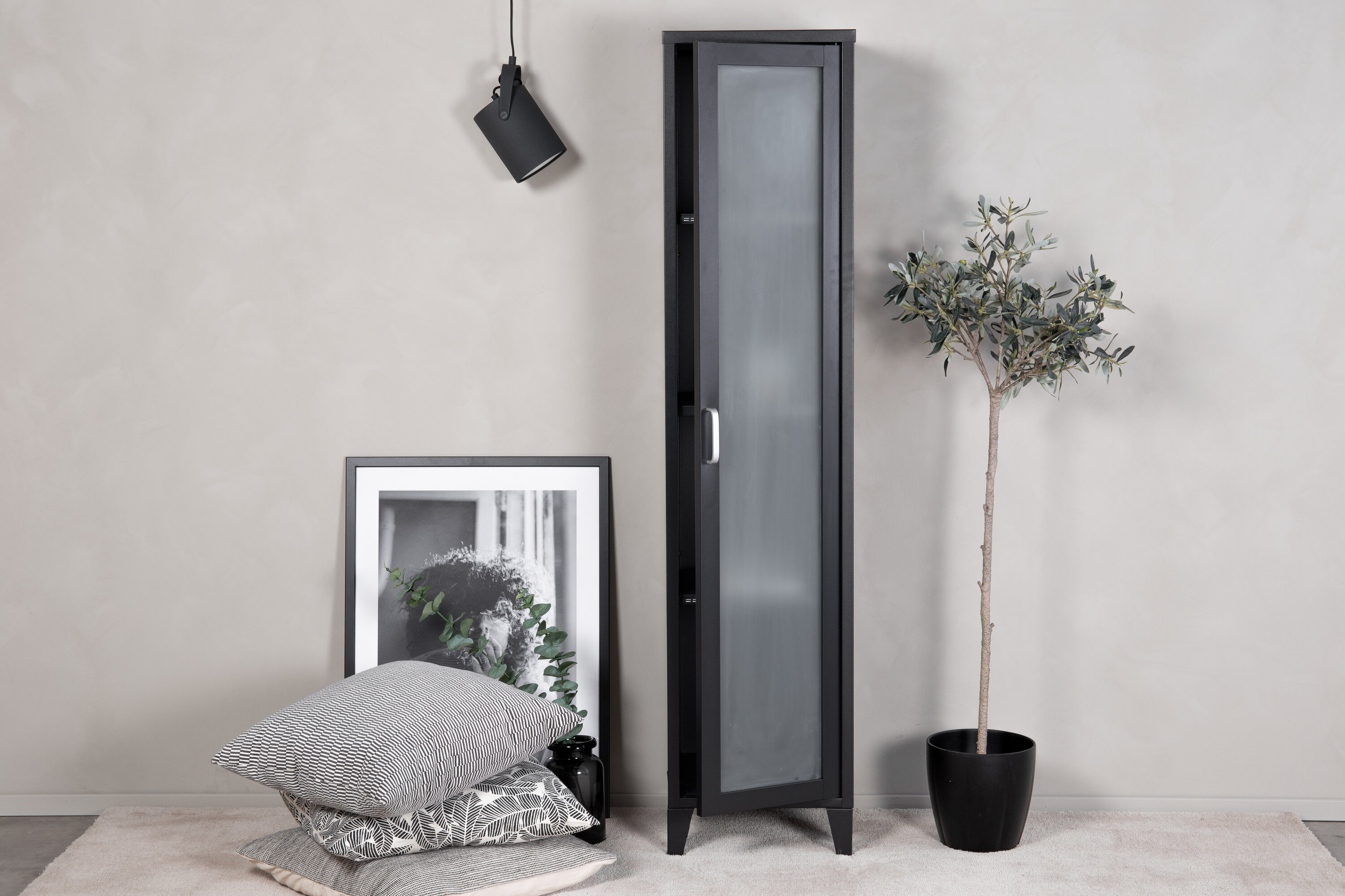 Acero Cabinet